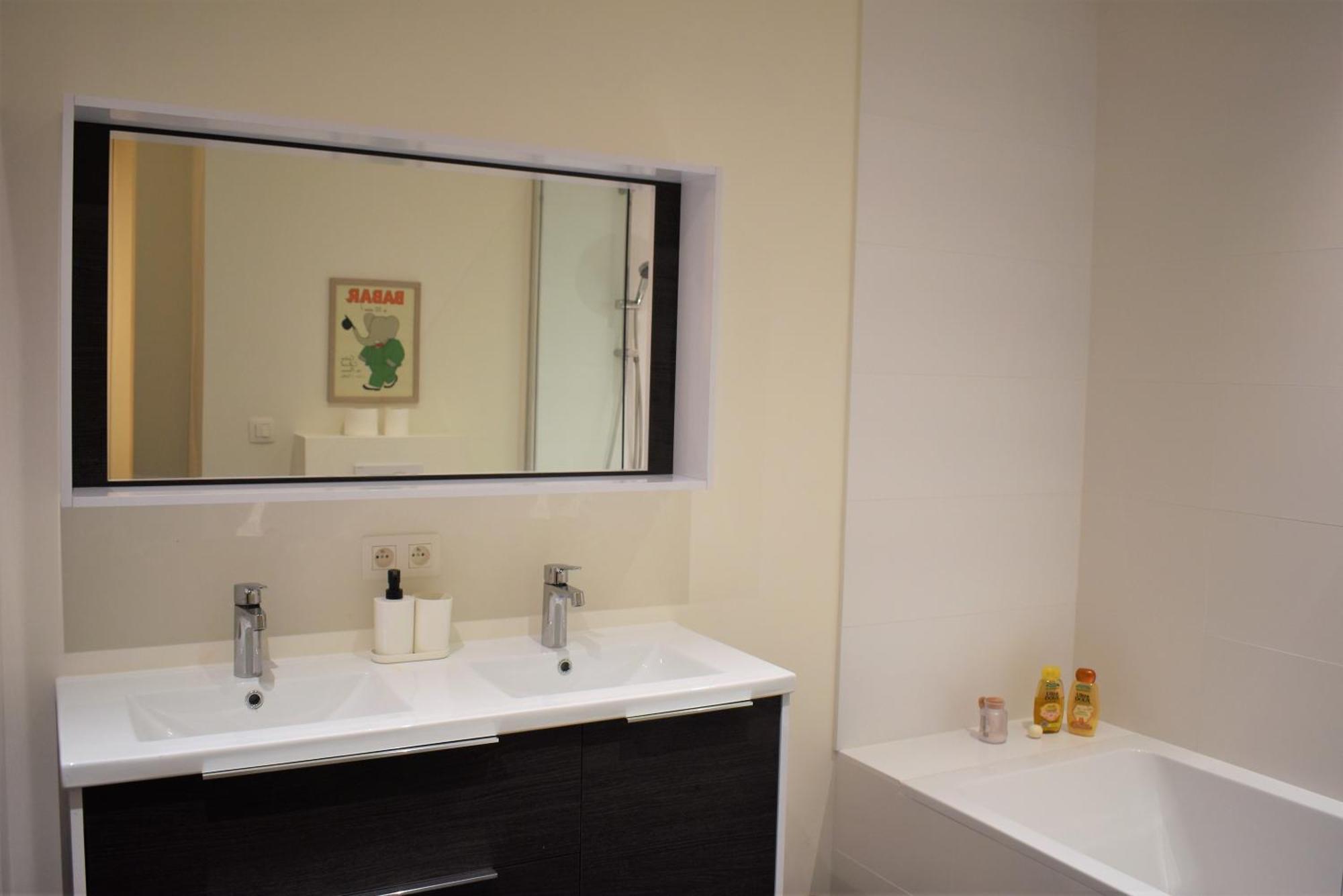 Luxury 2 Bedroom - Antwerp City Centre Esterno foto
